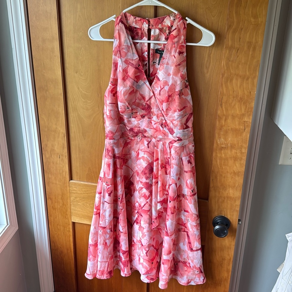 WHBM halter neck dress with faux wrap skirt peach/pink/white floral size 8